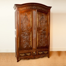 French Antique Armoire in Chestnut, c. 1830